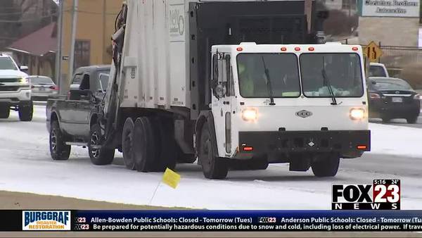 Video: Tulsa man with well-equipped truck helps drivers, garbage truck up icy hill