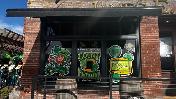 Two Tulsa bars celebrate Saint Patrick’s Day with beautiful weather, drinks, and dancing