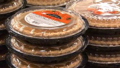 Oklahomans are hitting the supermarkets for last-minute Thanksgiving shopping