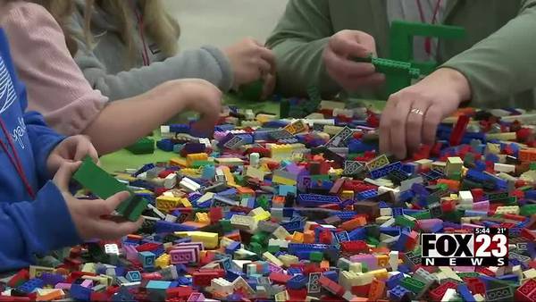 Video: Lego convention wraps up in Tulsa