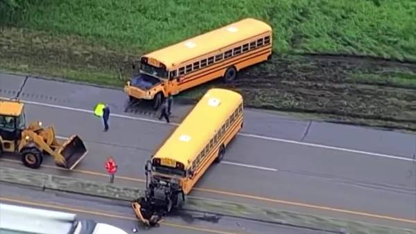 Video: Two school buses involved in crash on Turner Turnpike in Creek County