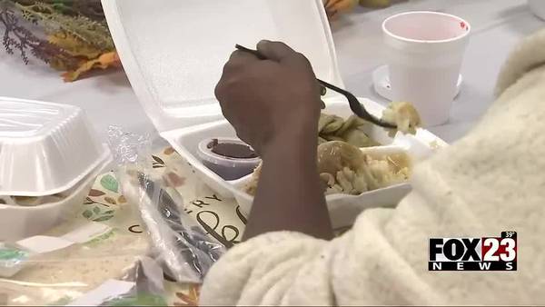 Video: Salvation Army serves Thanksgiving meal to community