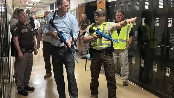 Gov. Stitt takes part in training for active shooter situations in Oklahoma