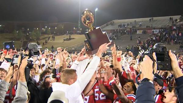HSFB CHAMPIONSHIP: Bixby routs Owasso 69-6, claims 5th straight state title