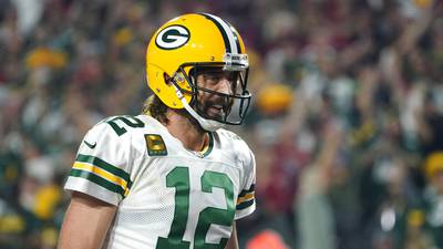 Packers QB Aaron Rodgers tests positive for COVID-19, out for game against Chiefs
