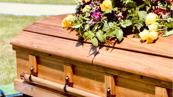 Federal government looking to strengthen funeral service prices disclosure rule