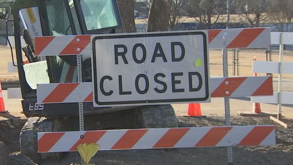 Section of 116th in Owasso closed following gas line break