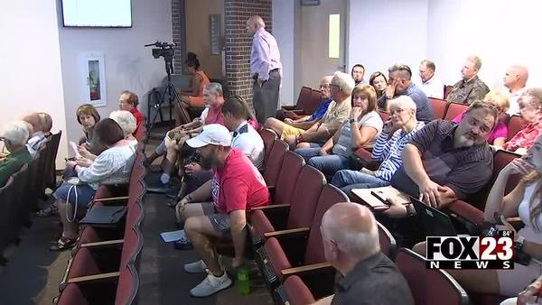 Video: Broken Arrow residents voice concerns about proposed apartment complex