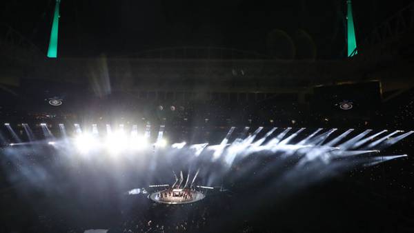 Super Bowl 2020: Shakira, Jennifer Lopez perform at halftime