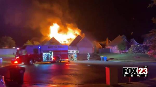 Video: Fire destroys Bixby home, started by lightning