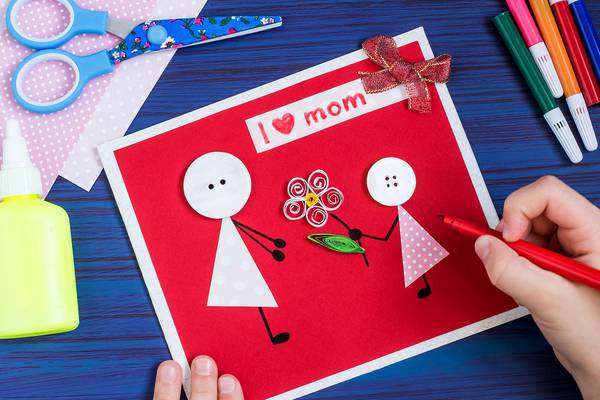 Mother’s Day 2023: How to make mom a gift, create a card, even make her flowers