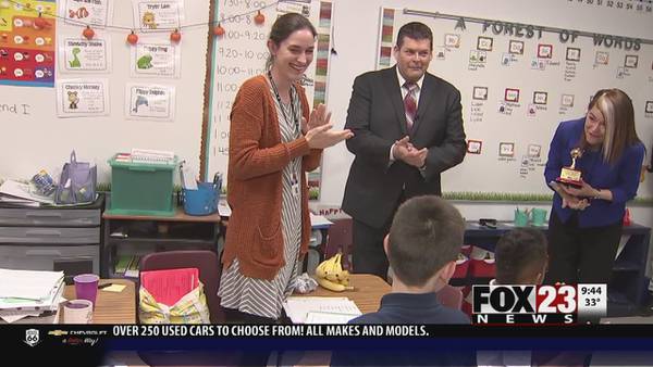Amber Jeffries wins this week's Golden Apple teacher award