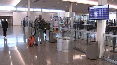 Thanksgiving travelers report short lines at Tulsa International Airport